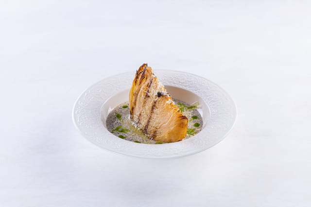 Стейк из белокочанной капусты