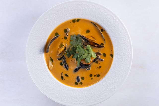 Сливочный суп с морепродуктами